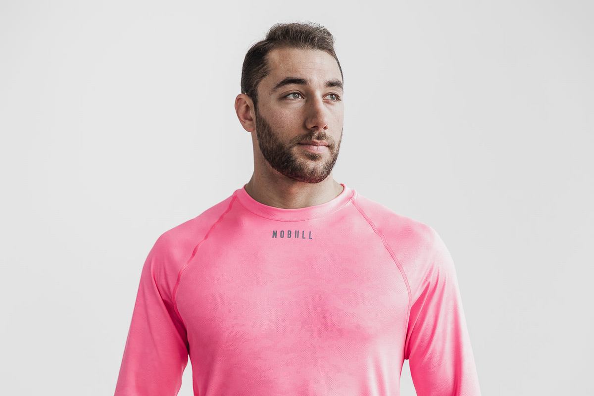 Nobull Lightweight Textured Men\'s Long Sleeves Pink Camo | Australia (KZ1769)